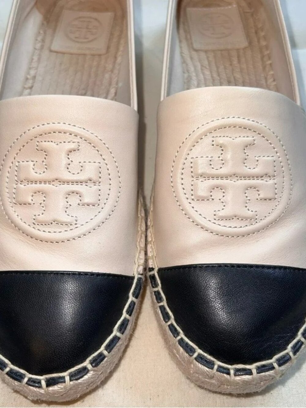 Tory Burch Cap Toe platform wedges -size 8 - Excellent condition - Picture 6 of 11
